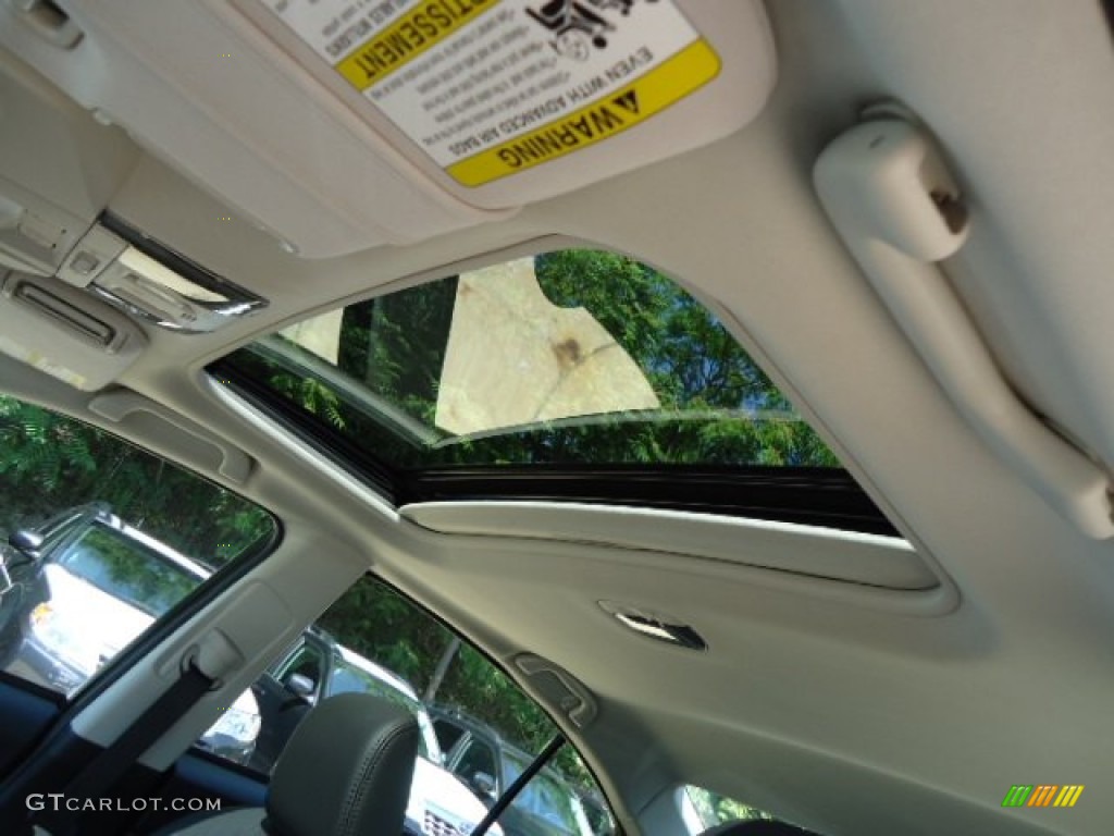 2013 Legacy 2.5i Limited - Ice Silver Metallic / Off Black Leather photo #14