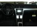 Candy White - Passat 2.5L SE Photo No. 16