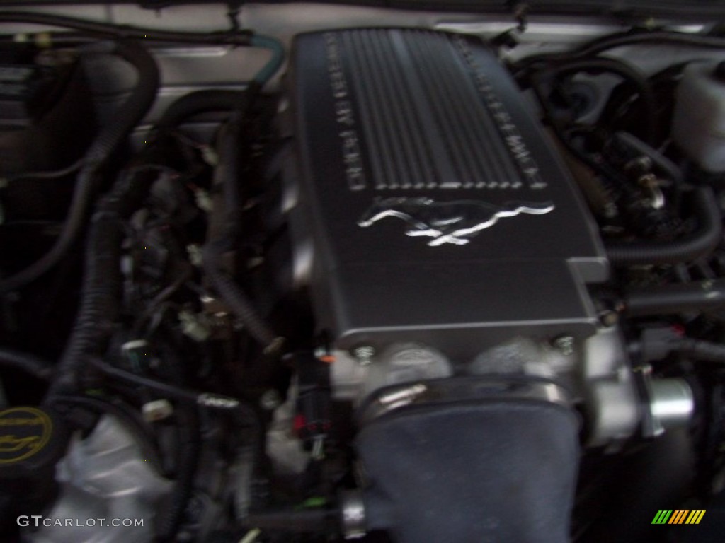2007 Mustang GT Premium Coupe - Satin Silver Metallic / Dark Charcoal photo #10