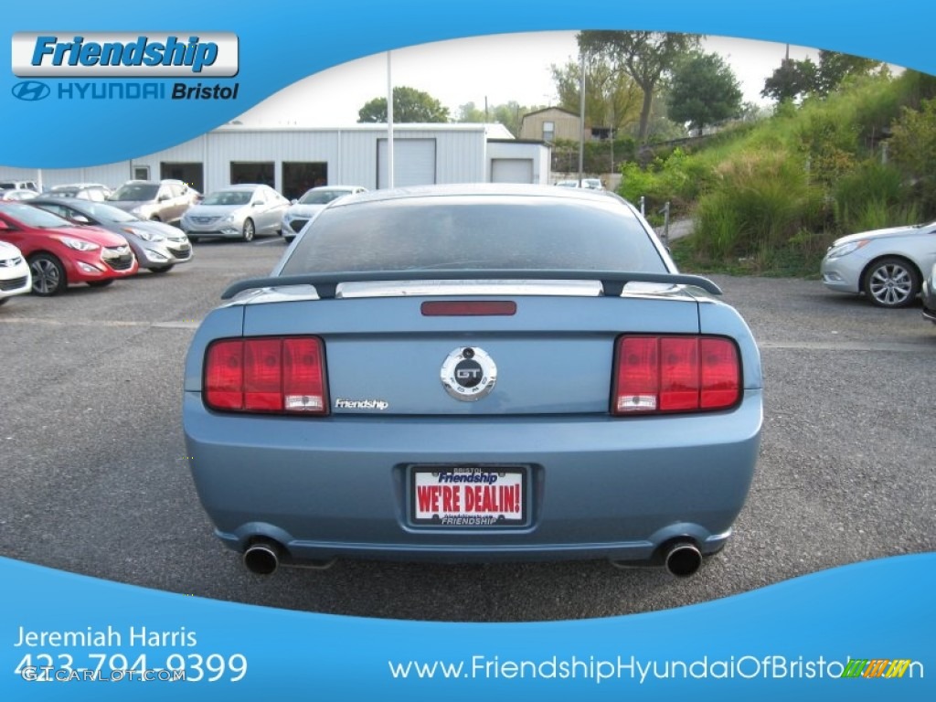 2005 Mustang GT Premium Coupe - Windveil Blue Metallic / Dark Charcoal photo #8