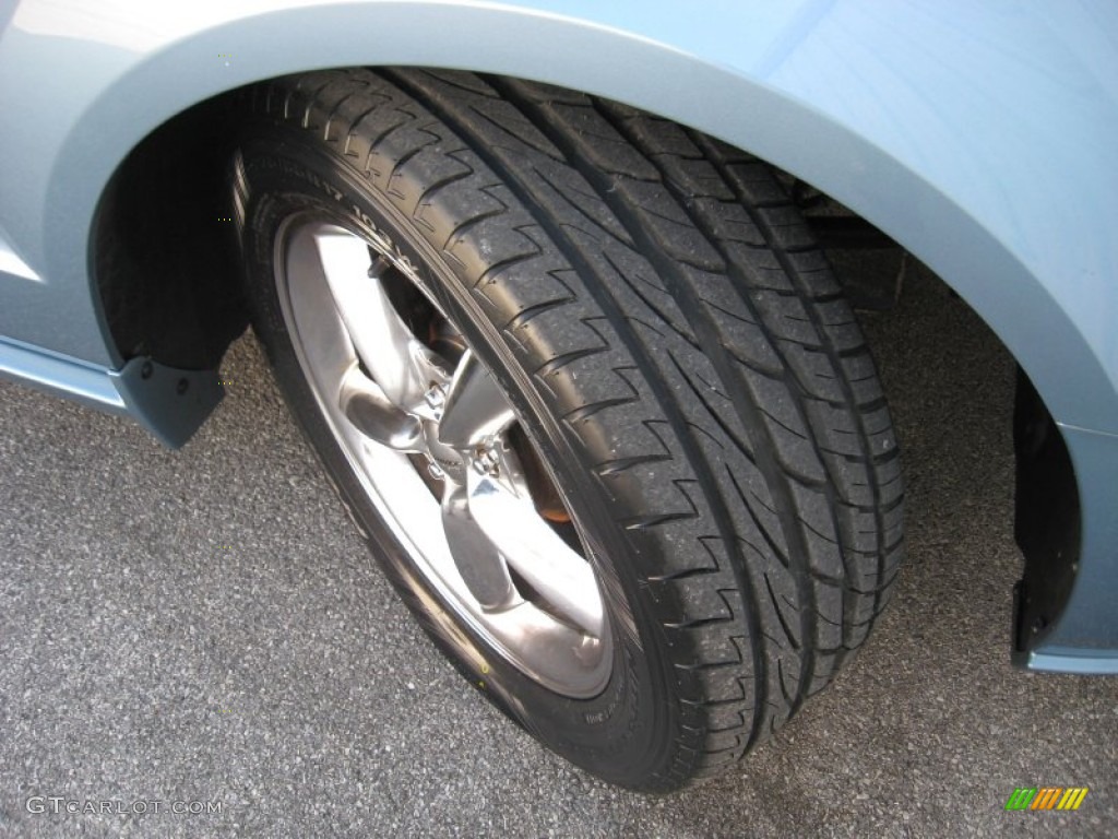 2005 Mustang GT Premium Coupe - Windveil Blue Metallic / Dark Charcoal photo #13