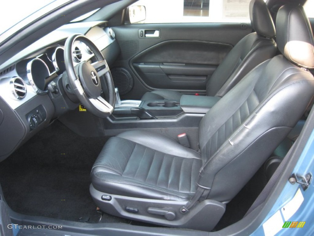 2005 Mustang GT Premium Coupe - Windveil Blue Metallic / Dark Charcoal photo #16