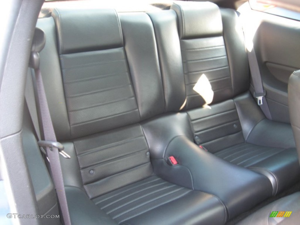 2005 Ford Mustang GT Premium Coupe Rear Seat Photo #70495244