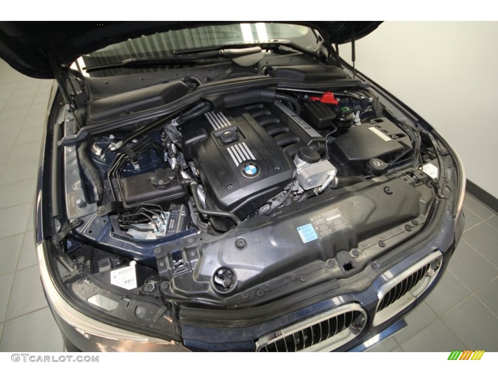 2010 BMW 5 Series 528i Sedan 3.0 Liter DOHC 24-Valve VVT Inline 6 Cylinder Engine Photo #70496717