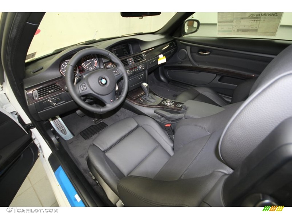 Black Interior 2013 BMW 3 Series 335i Convertible Photo #70498307