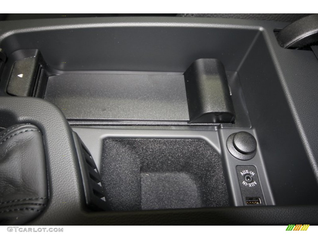 2013 3 Series 335i Convertible - Alpine White / Black photo #22