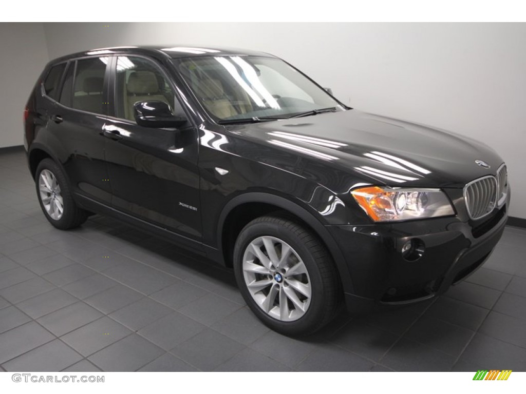 2013 X3 xDrive 28i - Black Sapphire Metallic / Sand Beige photo #6