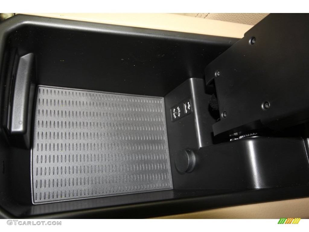 2013 X3 xDrive 28i - Black Sapphire Metallic / Sand Beige photo #20