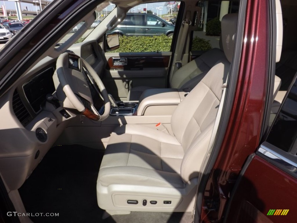 2011 Navigator L 4x2 - Royal Red Metallic / Stone photo #13