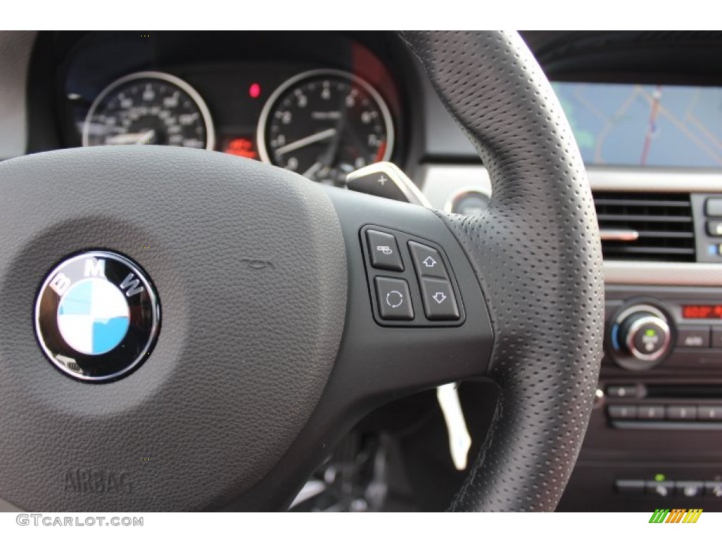 2012 BMW 3 Series 335i xDrive Coupe Controls Photo #70502306