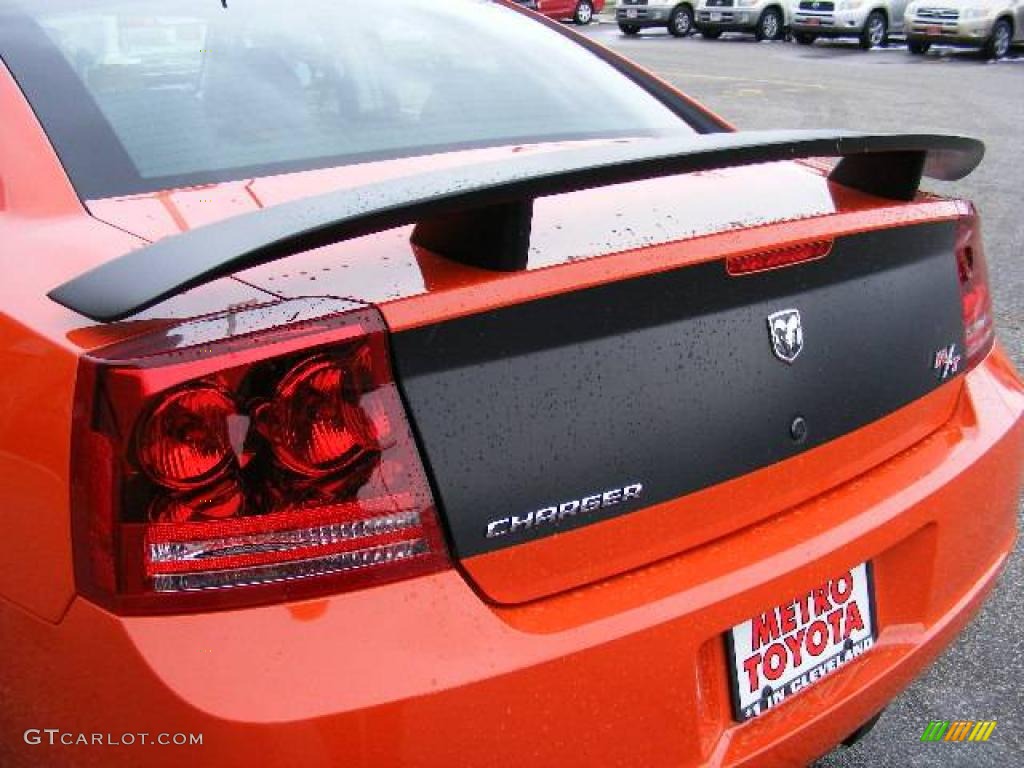 2008 Charger R/T Daytona - HEMI Orange Pearl / Dark Slate Gray photo #27