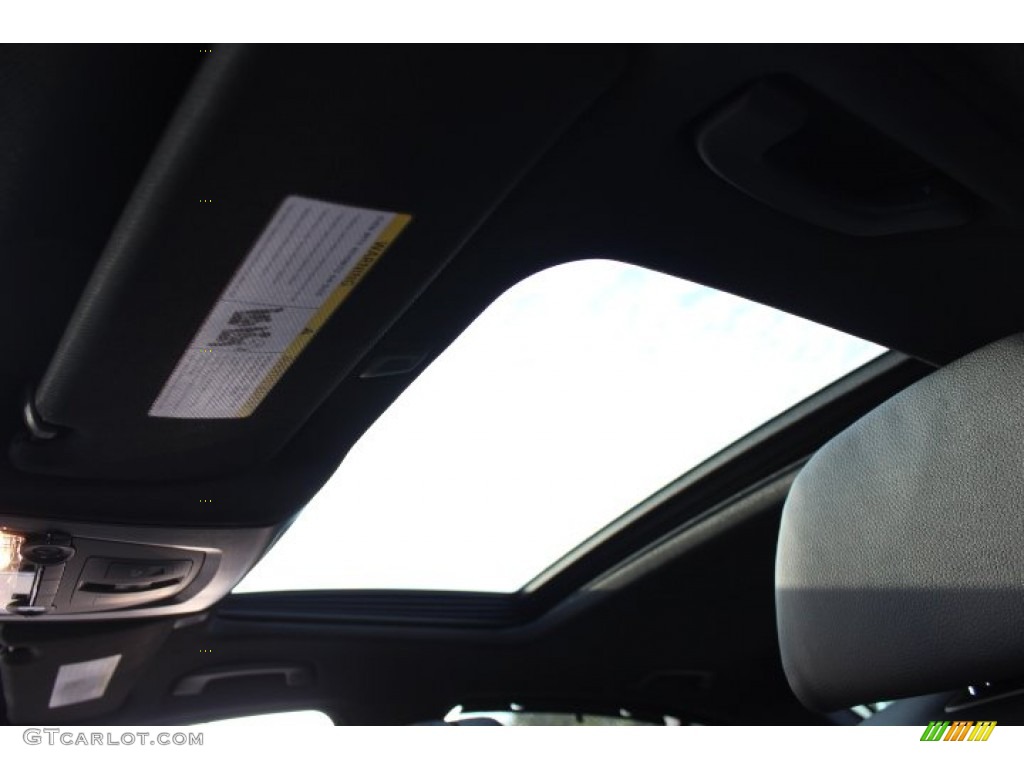2012 BMW 5 Series 535i Sedan Sunroof Photo #70502900