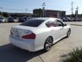 Moonlight White - M 35 S Sedan Photo No. 3