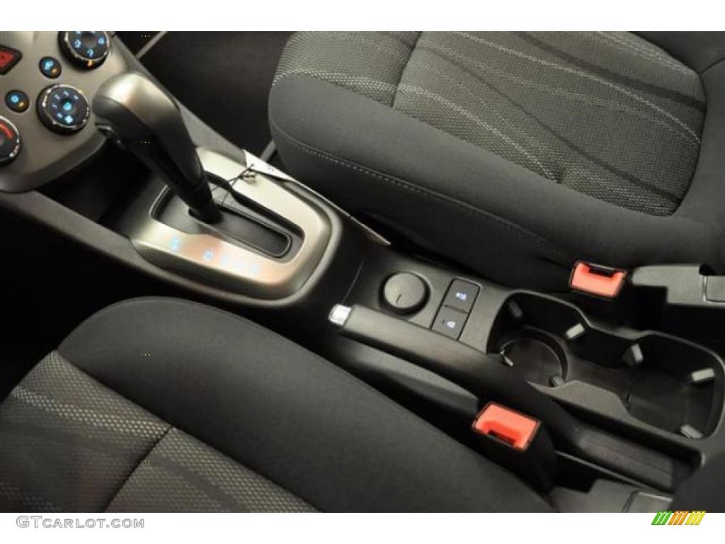 2012 Sonic LT Sedan - Black / Jet Black/Dark Titanium photo #20