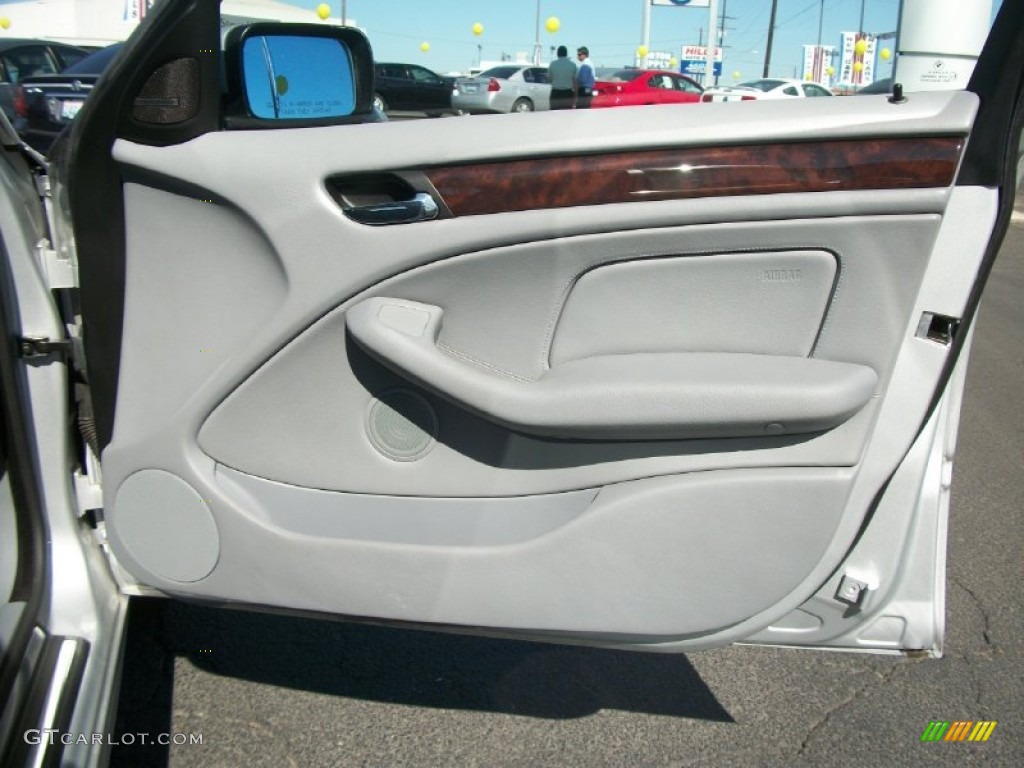 2001 3 Series 330xi Sedan - Titanium Silver Metallic / Grey photo #23