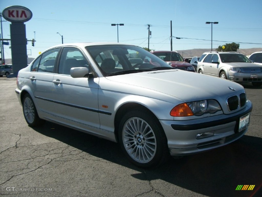 2001 3 Series 330xi Sedan - Titanium Silver Metallic / Grey photo #32