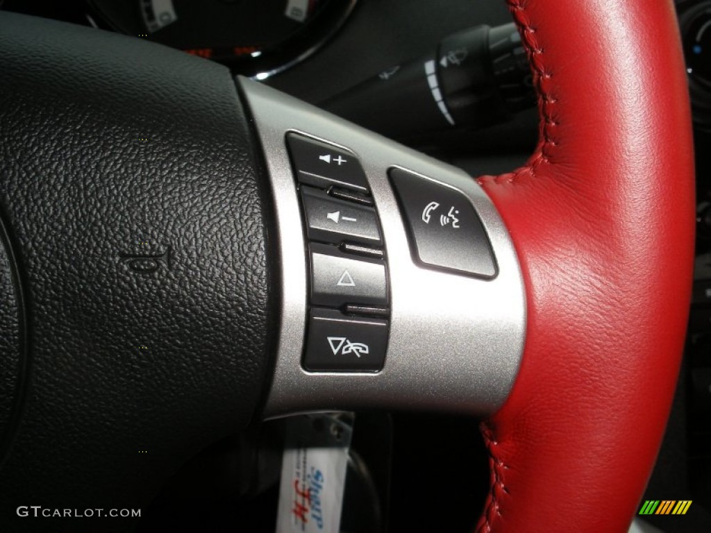 2009 Saturn Sky Red Line Roadster Controls Photos