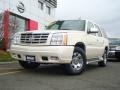 White Diamond - Escalade AWD Photo No. 2