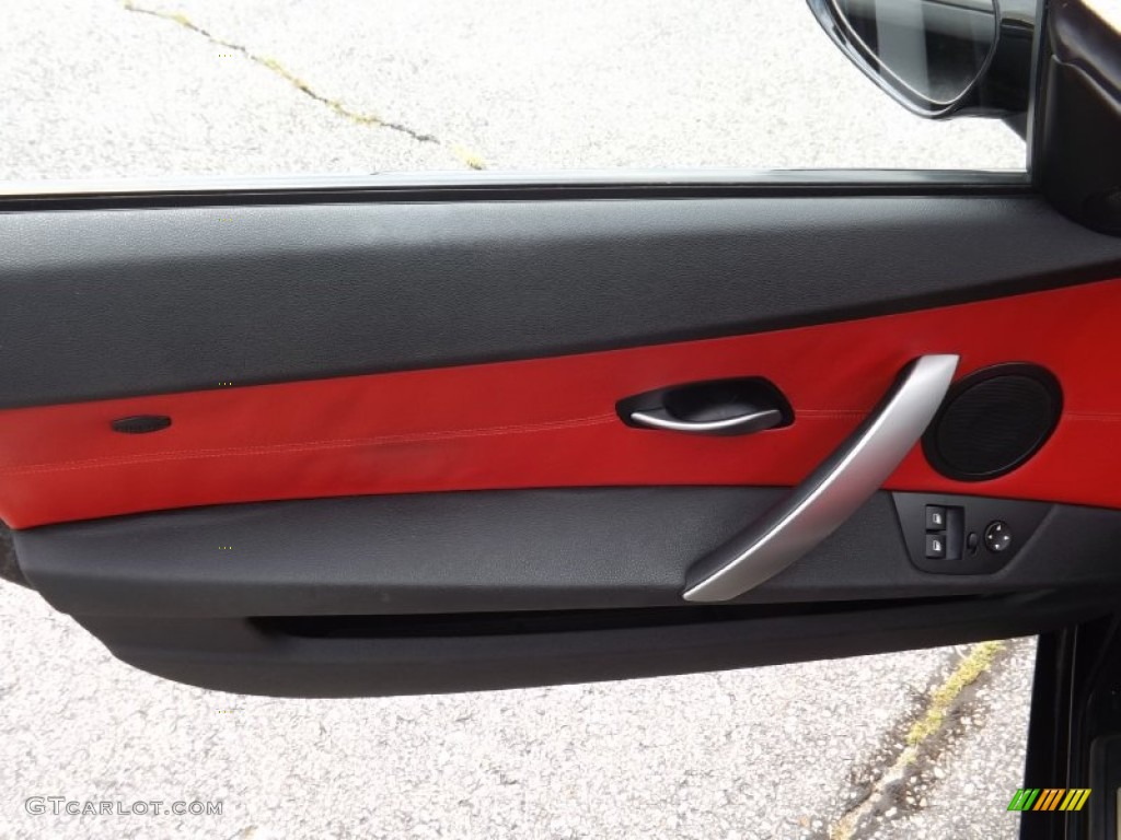 2007 BMW Z4 3.0si Roadster Dream Red Door Panel Photo #70512882