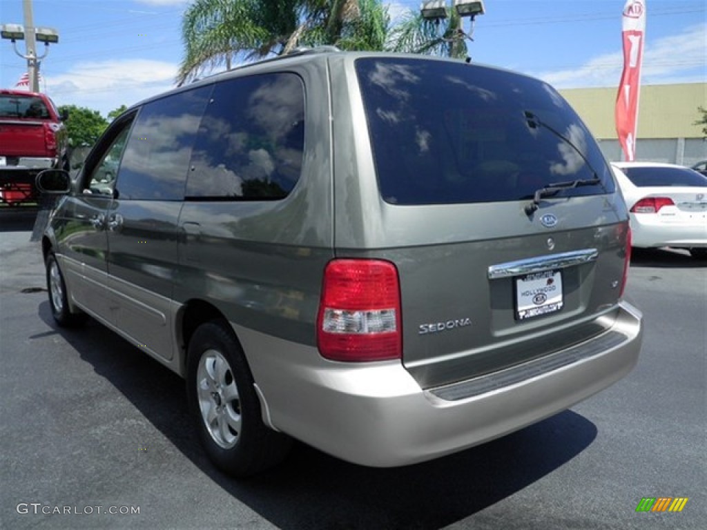2004 Sedona EX - Sage Green / Gray photo #13