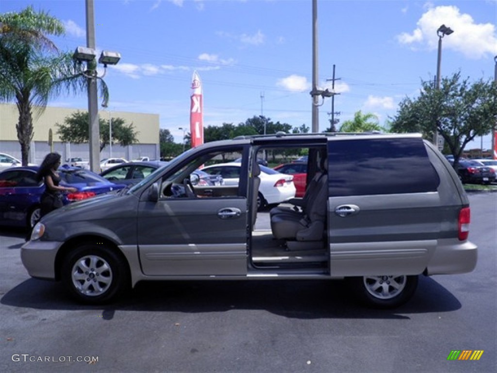 2004 Sedona EX - Sage Green / Gray photo #23