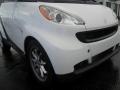 Crystal White - fortwo passion coupe Photo No. 2