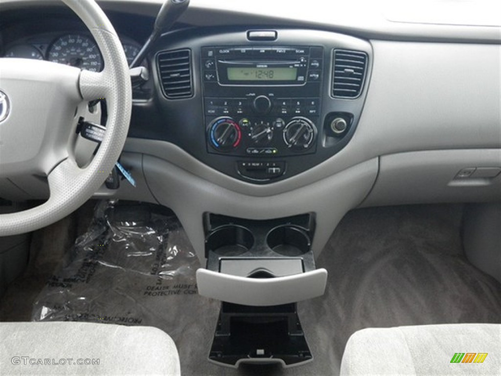 2000 MPV LX - Highlight Silver / Gray photo #38