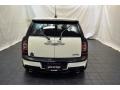 Pepper White - Cooper S Clubman Photo No. 4
