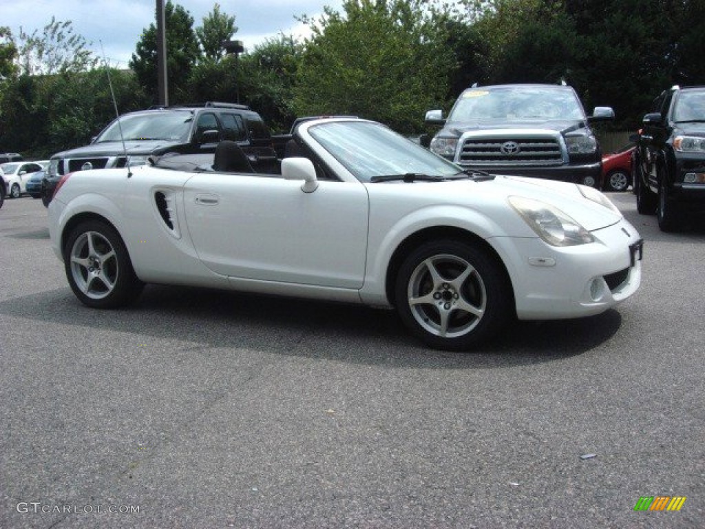 2003 MR2 Spyder Roadster - Super White / Gray photo #2