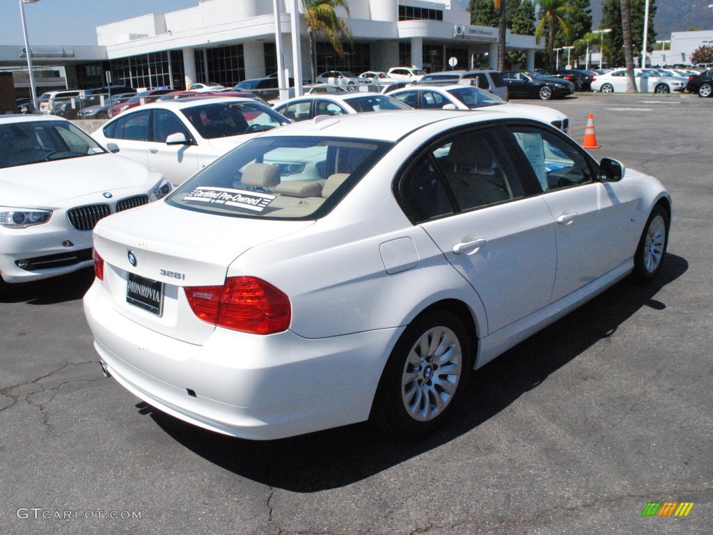 2009 3 Series 328i Sedan - Alpine White / Beige photo #8