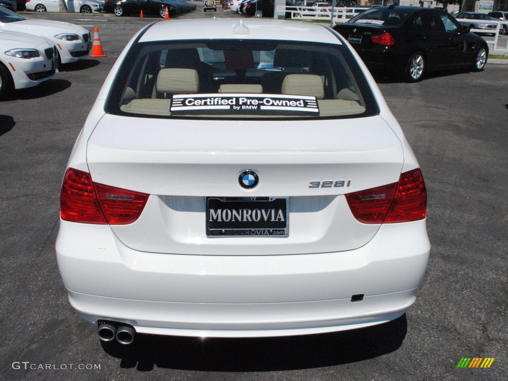 2009 3 Series 328i Sedan - Alpine White / Beige photo #9
