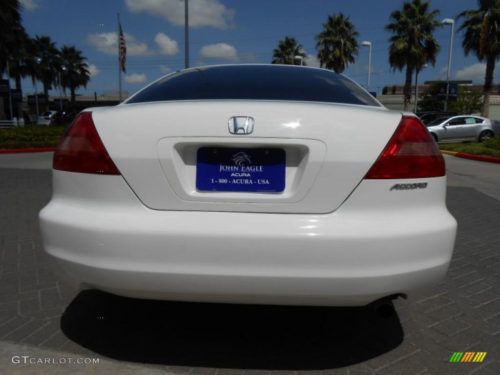 2003 Accord LX Coupe - Taffeta White / Ivory photo #5