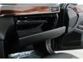 Black - E 350 4Matic Sedan Photo No. 21