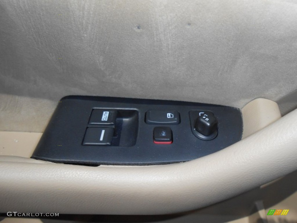 2003 Accord LX Coupe - Taffeta White / Ivory photo #27