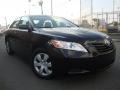 Black - Camry SE Photo No. 2