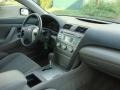 Black - Camry SE Photo No. 14