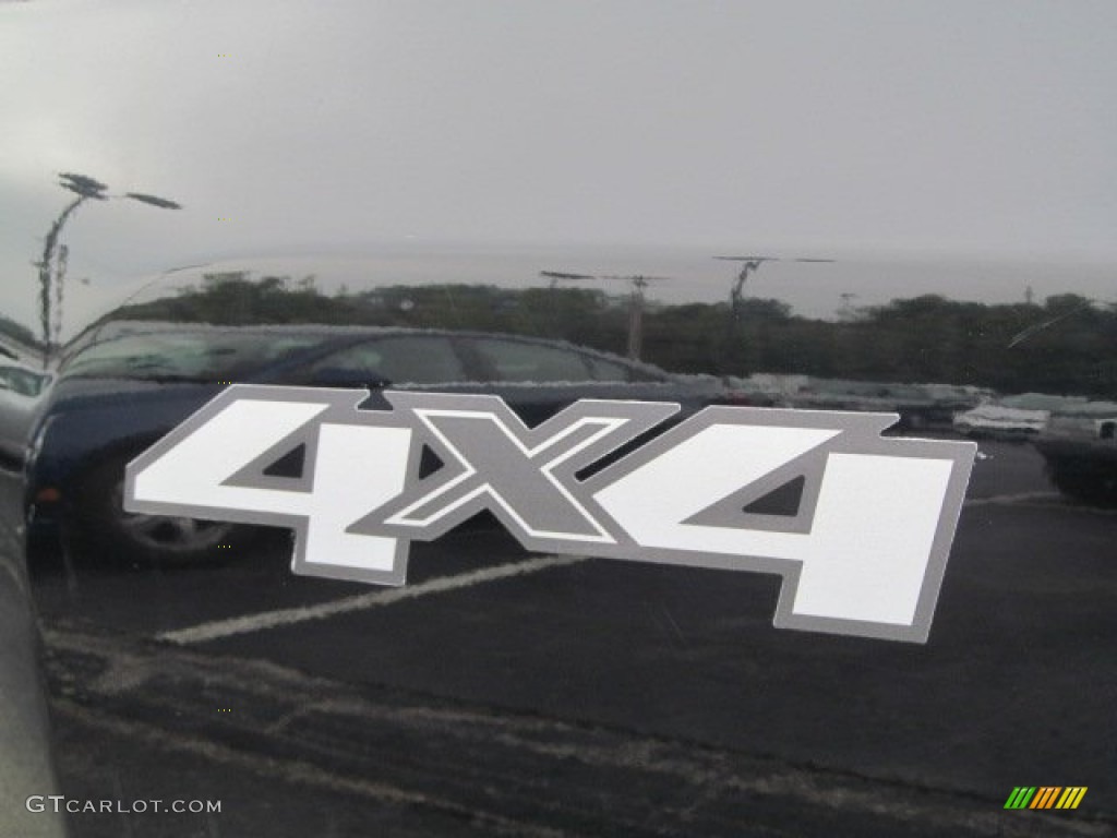 2012 Silverado 1500 LT Regular Cab 4x4 - Black / Light Titanium/Dark Titanium photo #4