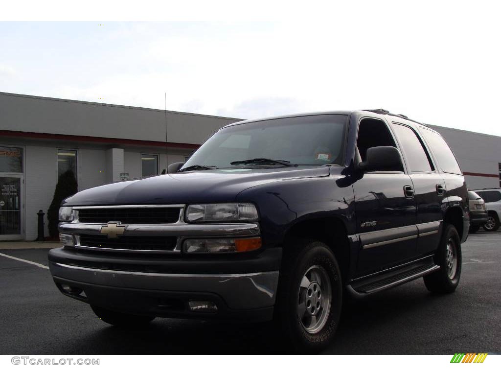 2002 Tahoe LS 4x4 - Indigo Blue Metallic / Graphite/Medium Gray photo #1