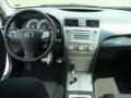 Super White - Camry SE Photo No. 13