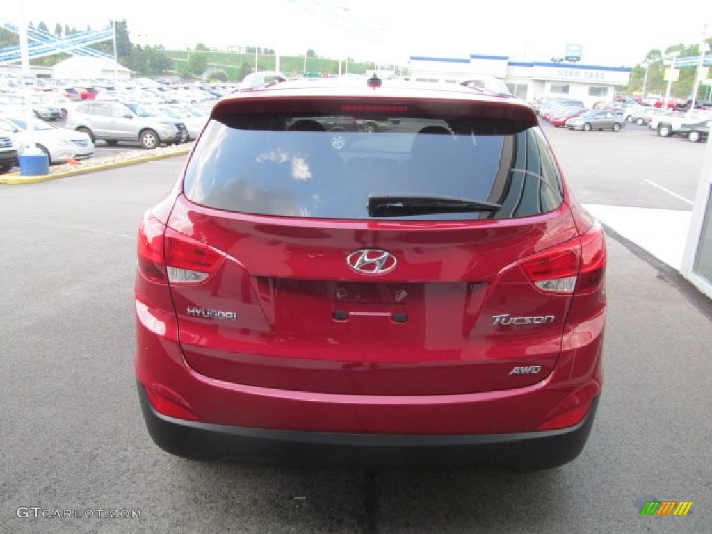 2013 Tucson GLS AWD - Garnet Red / Taupe photo #4