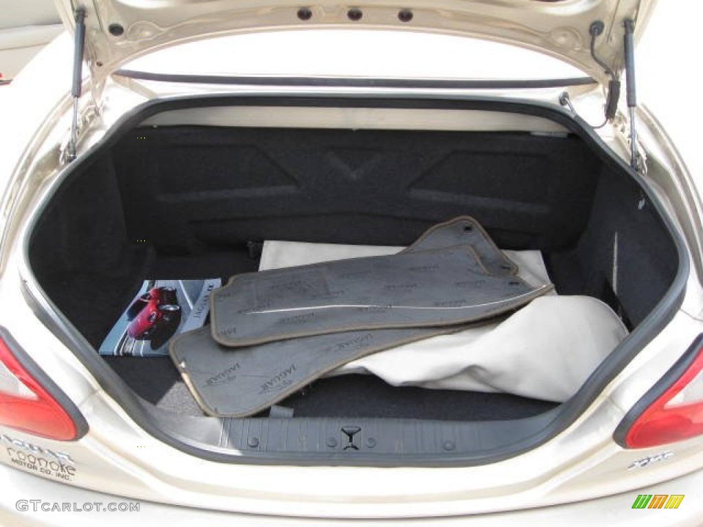 1999 Jaguar XK XK8 Convertible Trunk Photos