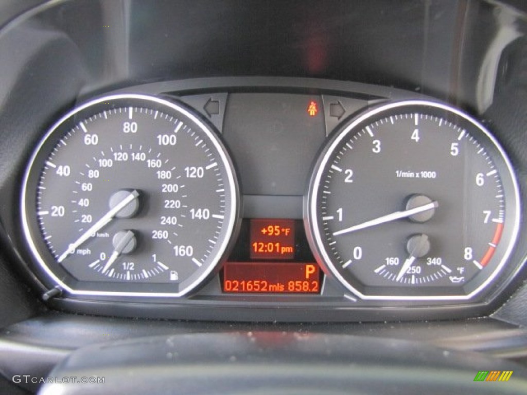 2011 BMW 1 Series 135i Convertible Gauges Photo #70537600