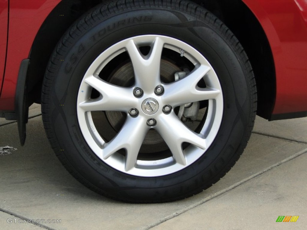 2010 Nissan Rogue SL Wheel Photo #70538614