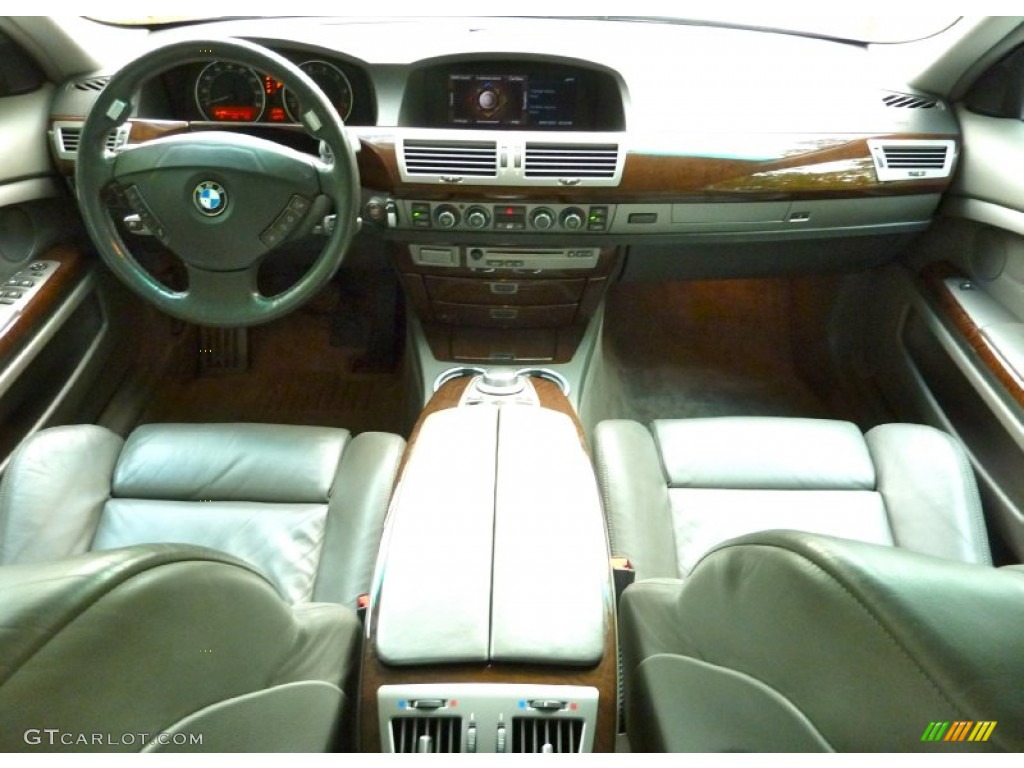 2006 7 Series 750i Sedan - Black Sapphire Metallic / Black/Black photo #8
