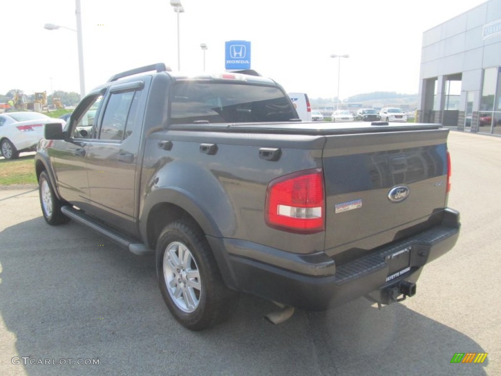 2007 Explorer Sport Trac XLT 4x4 - Dark Stone Metallic / Light Stone photo #16