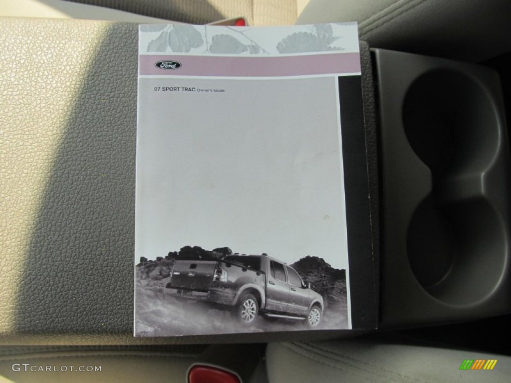 2007 Explorer Sport Trac XLT 4x4 - Dark Stone Metallic / Light Stone photo #19