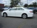 Super White - Camry SE Photo No. 5