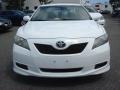 Super White - Camry SE Photo No. 7