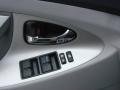 Super White - Camry SE Photo No. 12