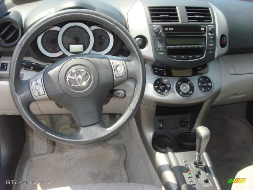 2007 RAV4 Limited - Classic Silver Metallic / Ash Gray photo #11